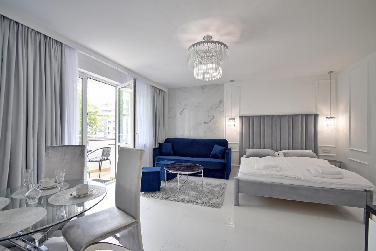 Crystal 80m Od Plazy, Przy Latarni Morskiej *